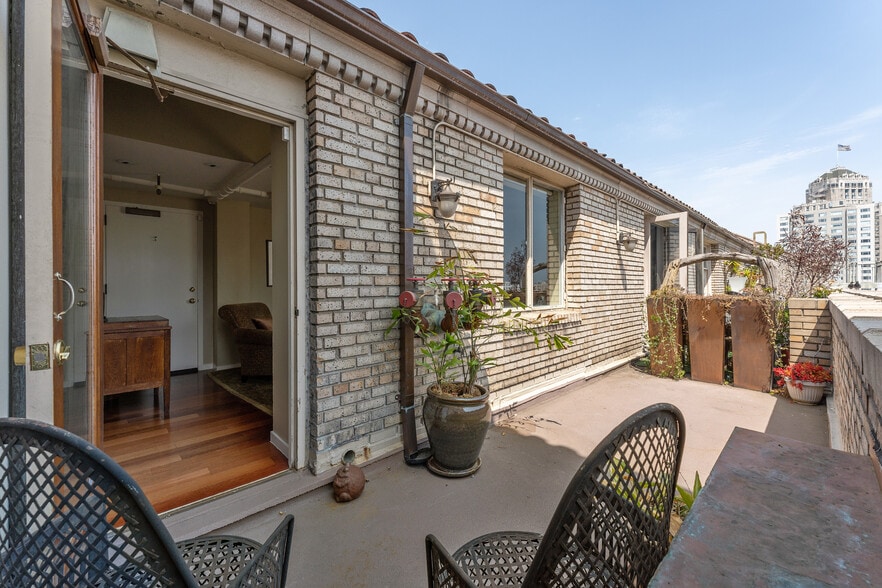 More Photos Of 490 Post St, San Francisco Office For Sale