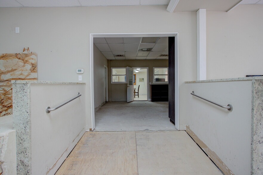 More Photos Of 3705 Old Lewis Speedway, Saint Augustine Warehouse For Sale