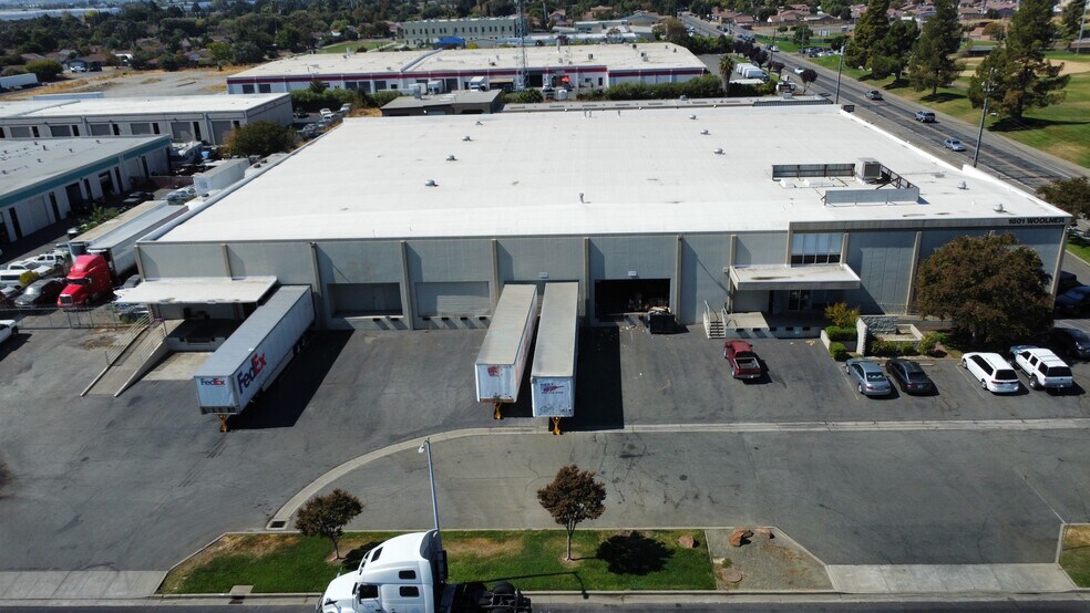 More Photos Of 1801 Woolner Ave, Fairfield Warehouse For Sale