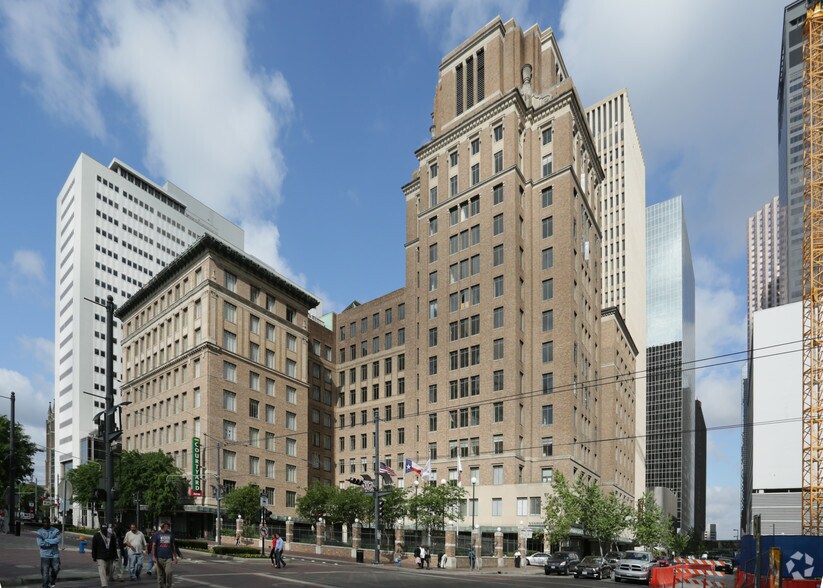 More Photos Of 1205 Travis St, Houston Hotel For Lease
