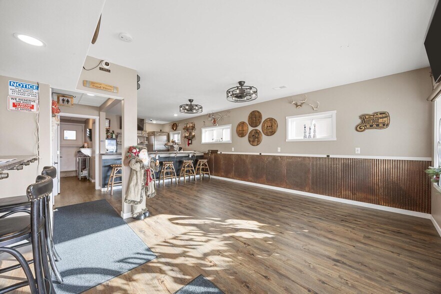 More Photos Of 116 W 5th St, Tipton Research And Development For Sale