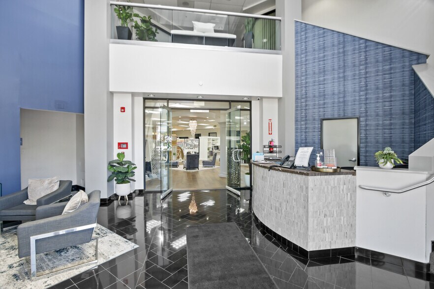 More Photos Of 4900 E Hunter Ave, Anaheim Manufacturing For Sale