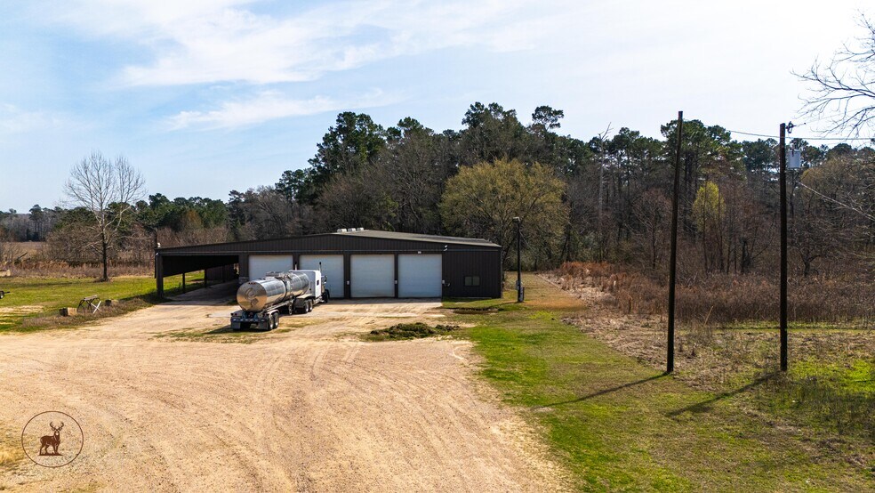 More Photos Of 682 FM 2021, Lufkin Warehouse For Sale