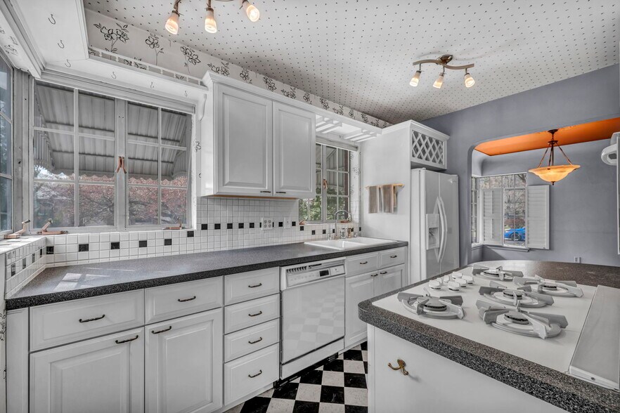 More Photos Of 588 Saint Lawrence Ave, Reno Multifamily For Sale
