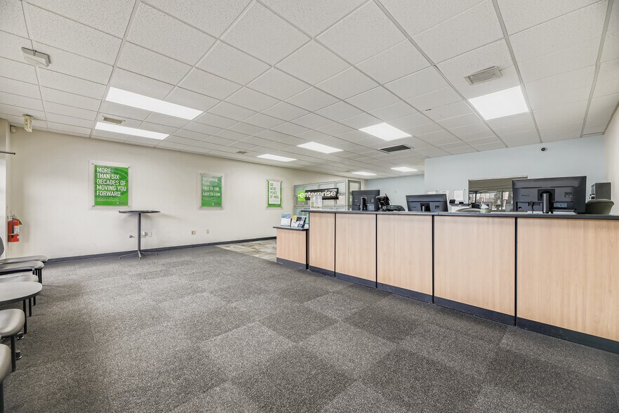 More Photos Of 4298 Kipling St, Wheat Ridge General Retail For Sale