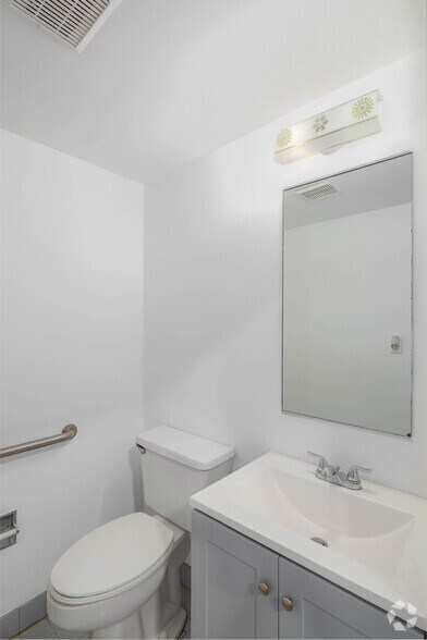 Photo of 1st Floor Ste 13