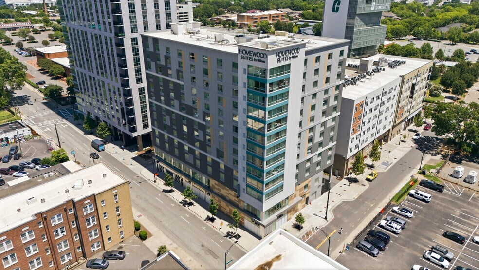 More Photos Of 508 N College St, Charlotte Hotel For Lease