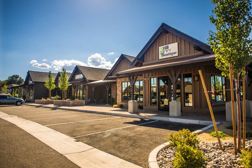 More Photos Of 95 Foothill Dr, Reno Unknown For Lease