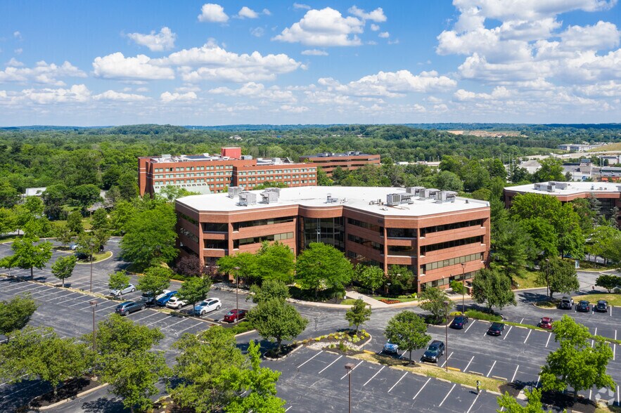 More Photos Of 630 W Germantown Pike, Plymouth Meeting Office For Lease