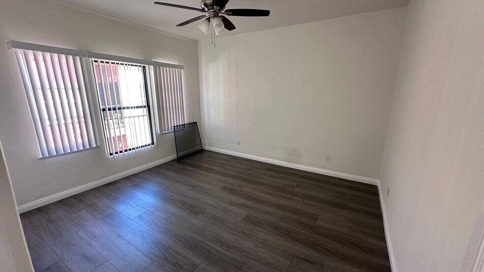 More Photos Of 1152-1158 S Bronson Ave, Los Angeles Apartments For Sale