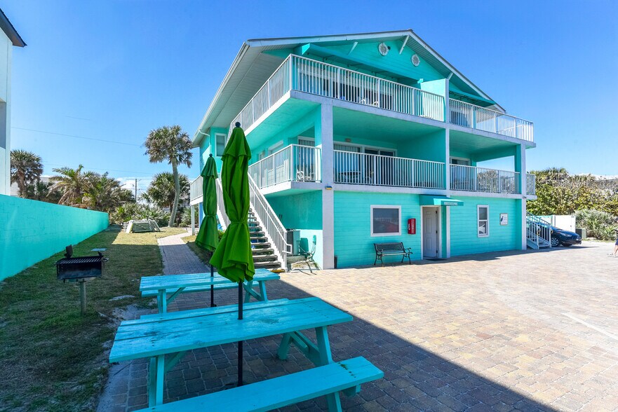 More Photos Of 3201 Hill St, New Smyrna Beach Hotel For Sale