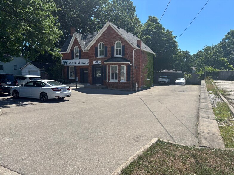 More Photos Of 444 Plains Rd E, Burlington Office For Sale