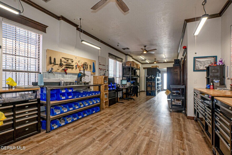 More Photos Of 1127 Wyoming Ave, El Paso Loft Creative Space For Sale