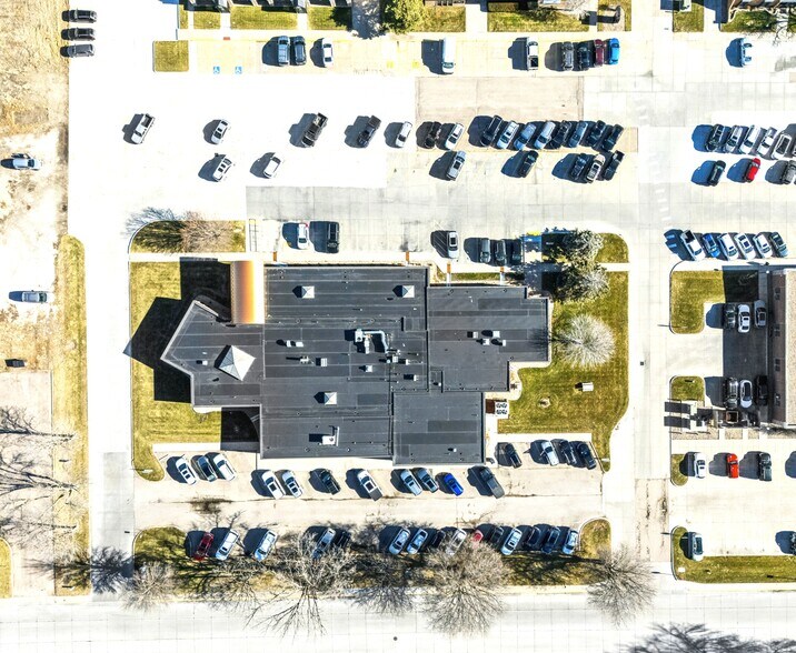 More Photos Of 729 N Custer Ave, Grand Island Medical For Sale