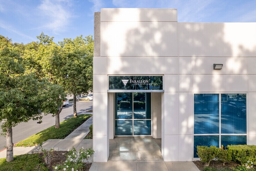 More Photos Of 23 Mauchly, Irvine Light Distribution For Lease