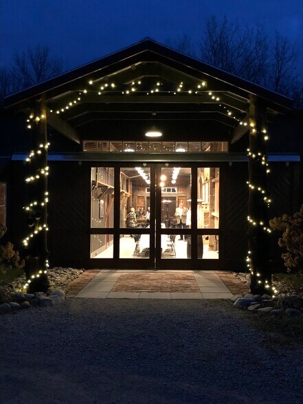 More Photos Of 6062 W 600 S, Huntington Storefront For Sale