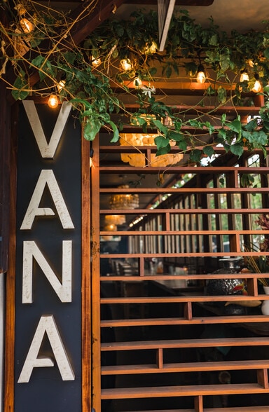 More Photos Of 93 Hana Hwy, Paia Hotel For Sale