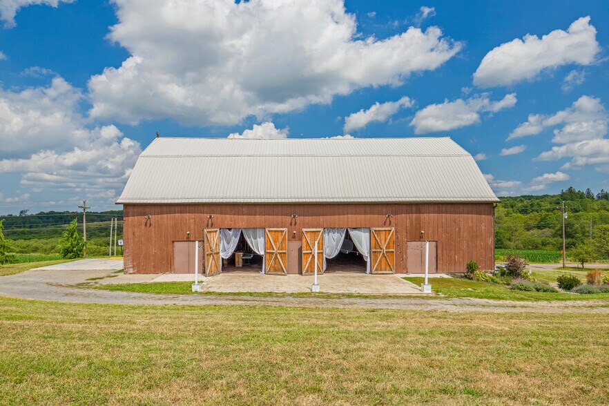 Primary Photo Of 162 Black Bear Run, Berlin Lodge Meeting Hall For Sale