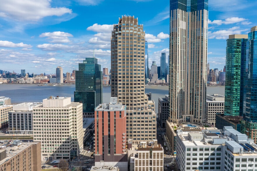 More Photos Of 101 Hudson St, Jersey City Medical For Lease