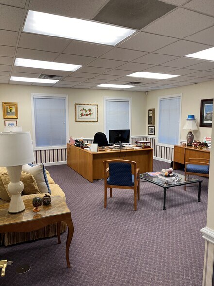 More Photos Of 8426 Medical Plaza Dr, Charlotte Office For Sale