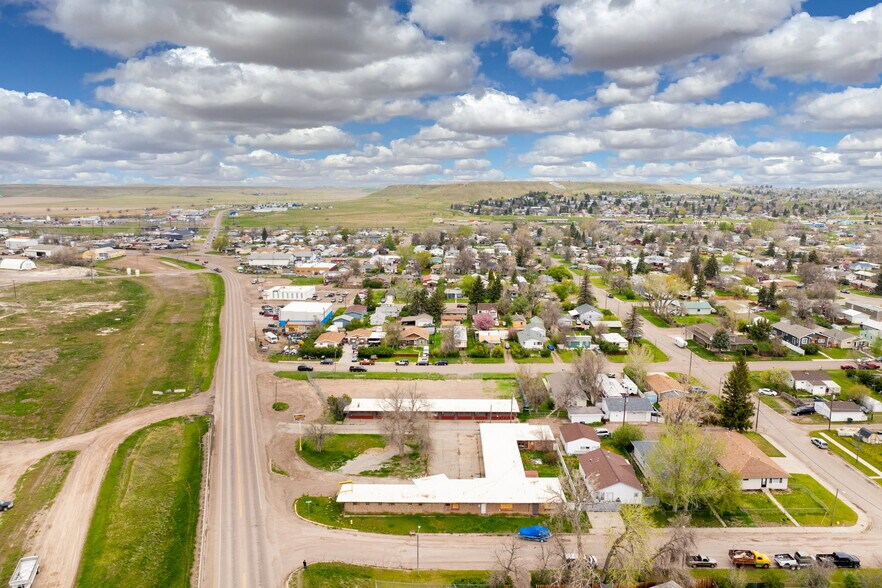 More Photos Of 1521 1st Ave NW, Great Falls Hotel For Sale