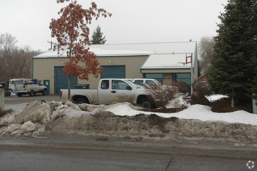 More Photos Of 4228 E Wellesley Ave, Spokane Service For Lease