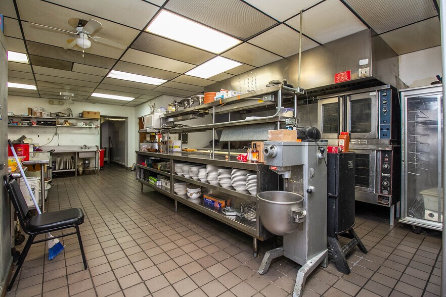 More Photos Of 31117 Plymouth Rd, Livonia Lodge Meeting Hall For Sale