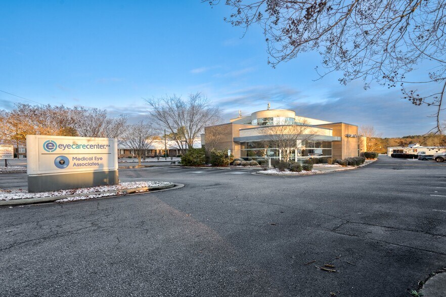 More Photos Of 3044 Sunset Ave, Rocky Mount Freestanding For Sale