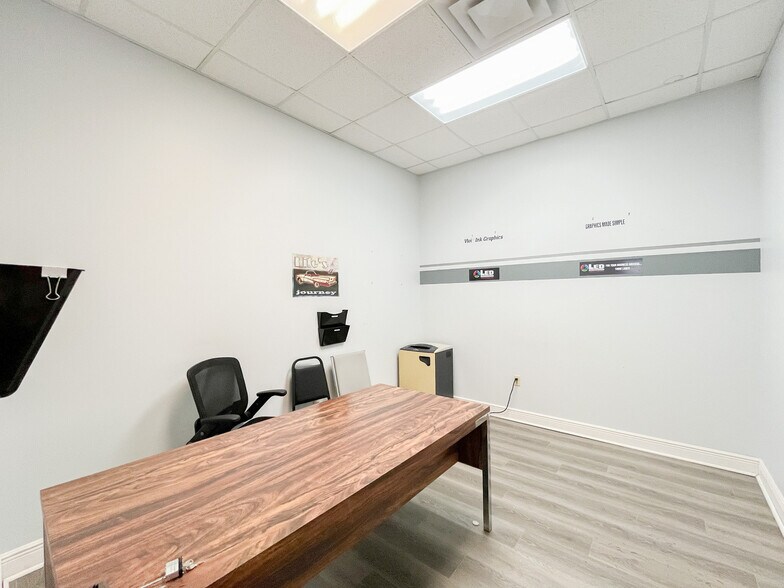 More Photos Of 11710 Cloverland Ave, Baton Rouge Warehouse For Lease
