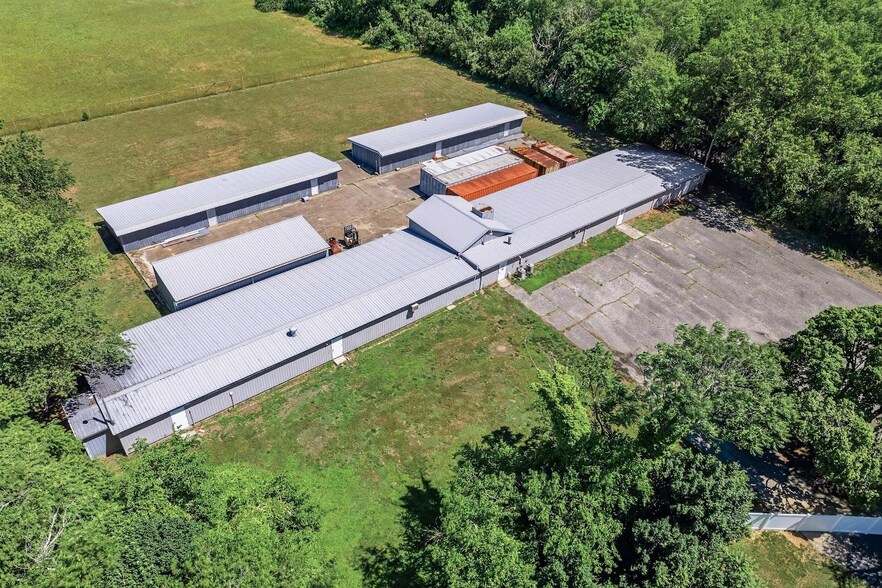 More Photos Of 50 Clara St, Landisville Warehouse For Sale