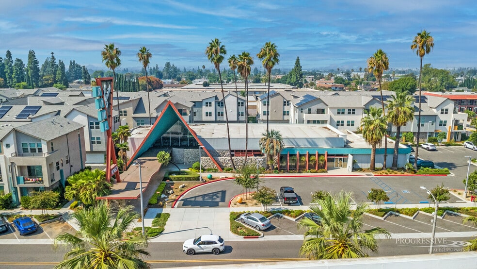 More Photos Of 1060 W San Bernardino Rd, Covina Storefront Retail Office For Sale