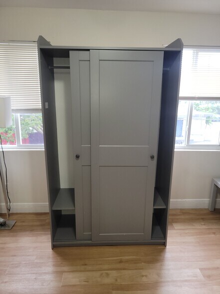 More Photos Of 808 NW 19th St, Fort Lauderdale Apartments For Sale