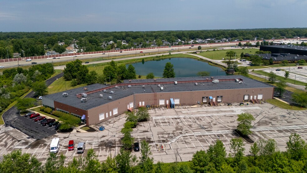 More Photos Of 8020 Tyler Blvd, Mentor Flex For Lease