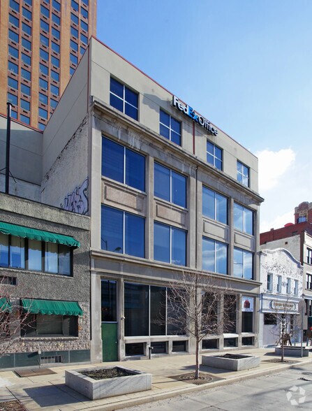 More Photos Of 208-210 Grant St, Pittsburgh Medical For Lease