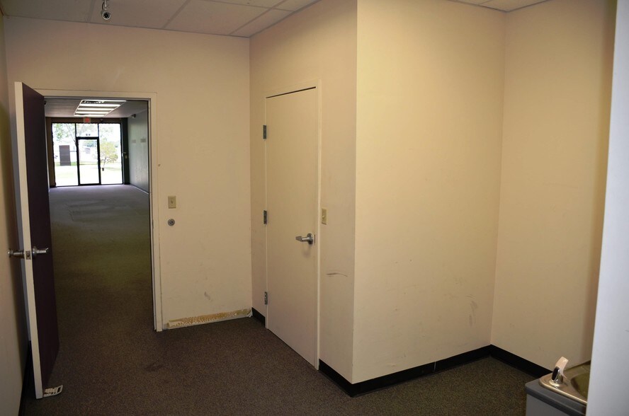 More Photos Of 417 Frankford Ave, Lubbock General Retail For Sale