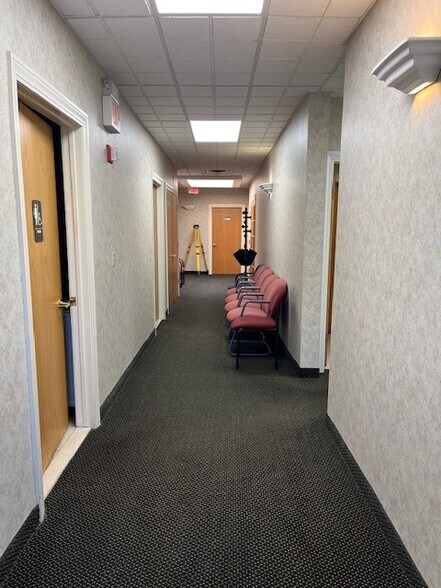 More Photos Of 201 Main St, Toms River Office For Lease