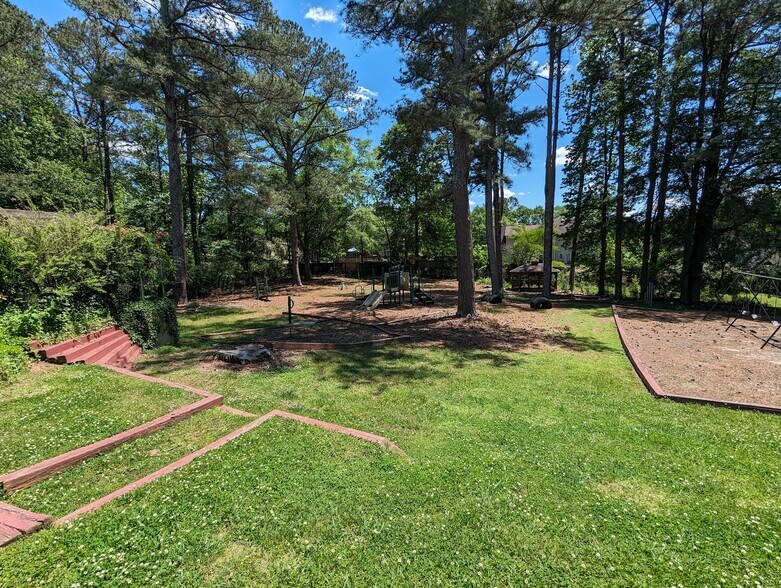 More Photos Of 395 Russell Drive, Smyrna Daycare Center For Sale