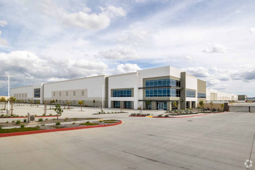 Primary Photo Of 20201 Caroline Way, Riverside Distribution For Lease