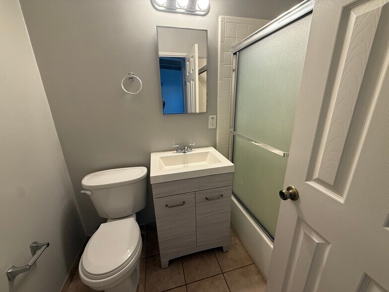 More Photos Of 960-962 W Weddell Dr, Sunnyvale Apartments For Sale