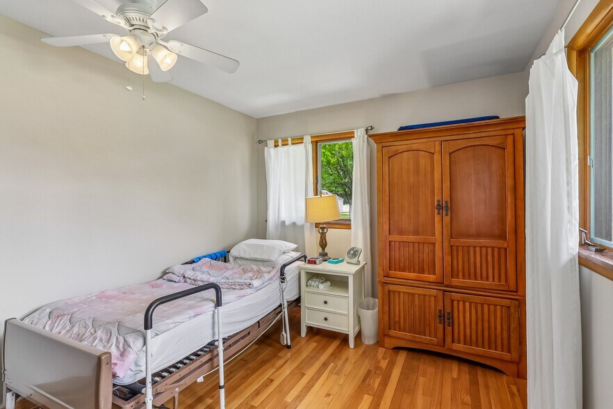 More Photos Of 836 Jacoby Rd, Copley Healthcare For Sale