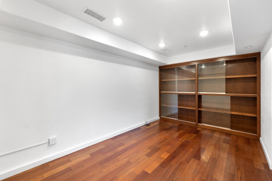 More Photos Of 1321 Post Ave, Torrance Loft Creative Space For Lease