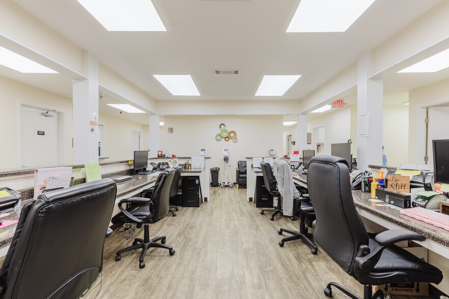 More Photos Of 412 E 4th Ave, Cordele Healthcare For Sale