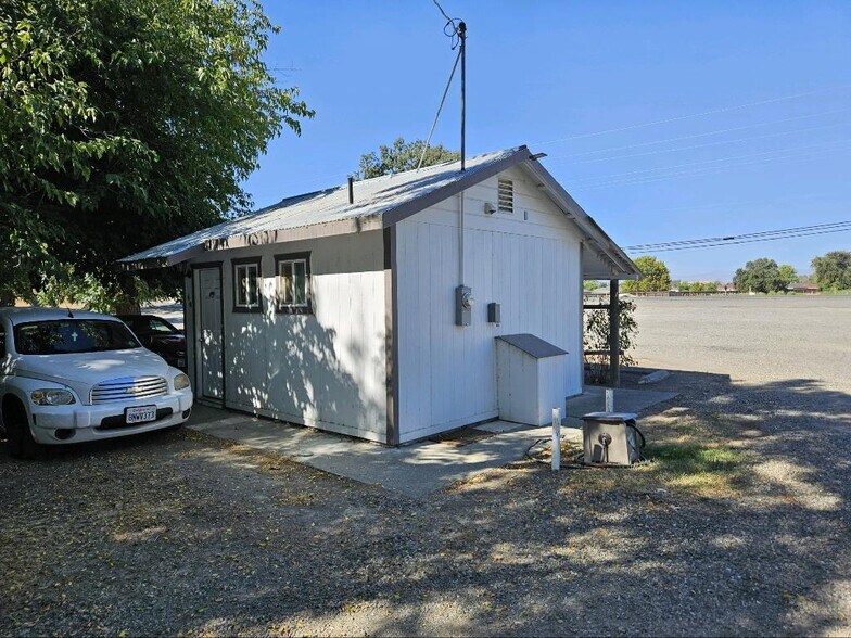 More Photos Of 4582 Co 99W Rd, Orland Manufactured Housing Mobile Home Park For Sale