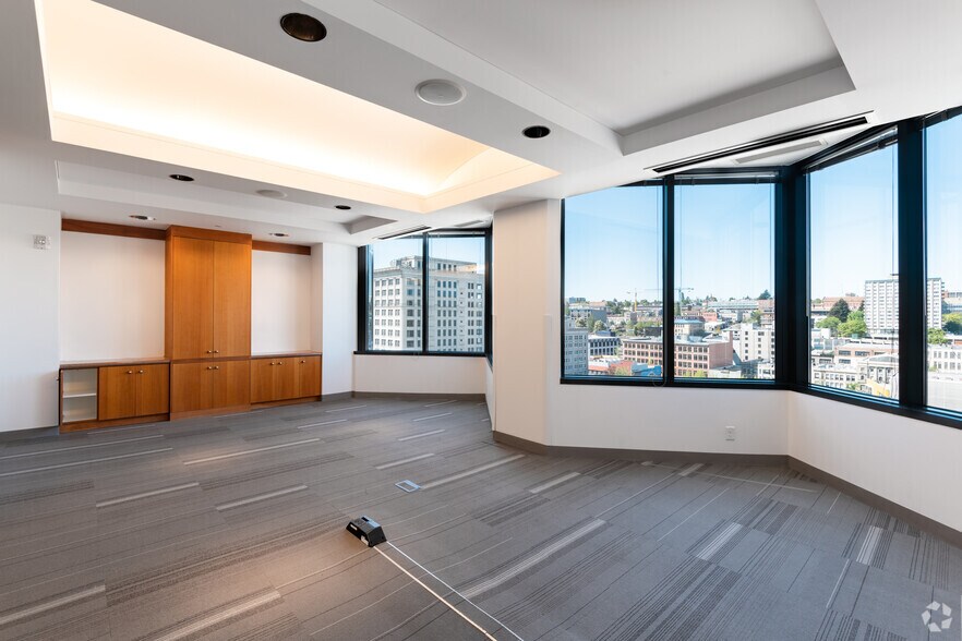 More Photos Of 909 A St, Tacoma Office For Lease