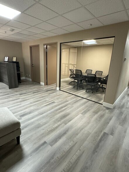 More Photos Of 4080 E Lake Mead Blvd, Las Vegas Coworking Space