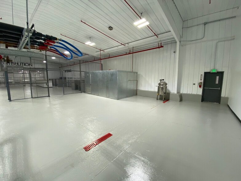 More Photos Of 20800 Spence Rd, Salinas Refrigeration Cold Storage For Sale