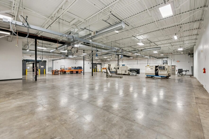 More Photos Of 1551 Dell Ave, Campbell Manufacturing For Sale