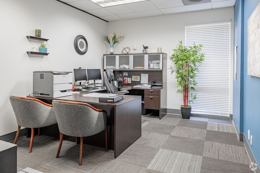 More Photos Of 1522 Brookhollow Dr, Santa Ana Office For Sale