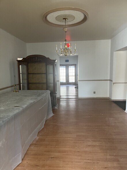 More Photos Of 5347 Brightwood Rd, Bethel Park Continuing Care Retirement Community For Sale