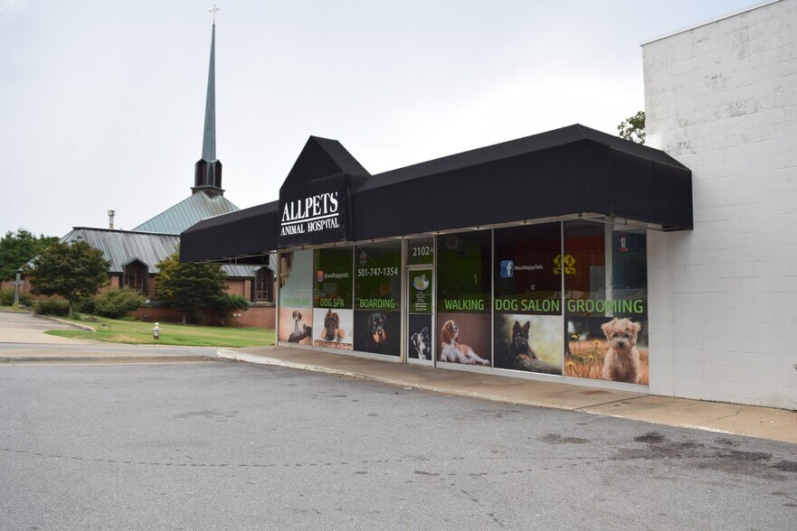 Primary Photo Of 2102 N Mckinley St, Little Rock Veterinarian Kennel For Lease